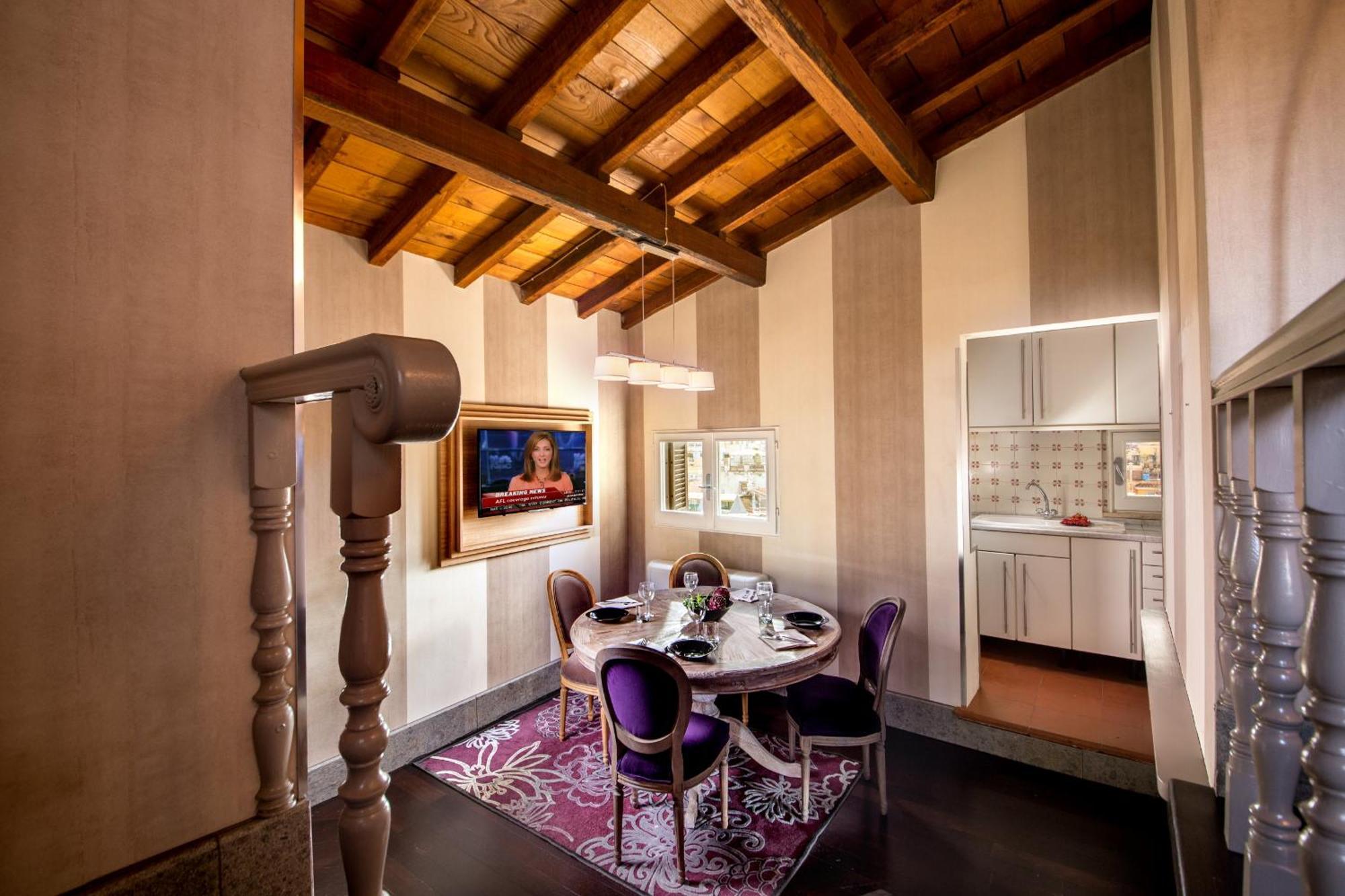 The Inn At The Spanish Steps Рим Екстер'єр фото