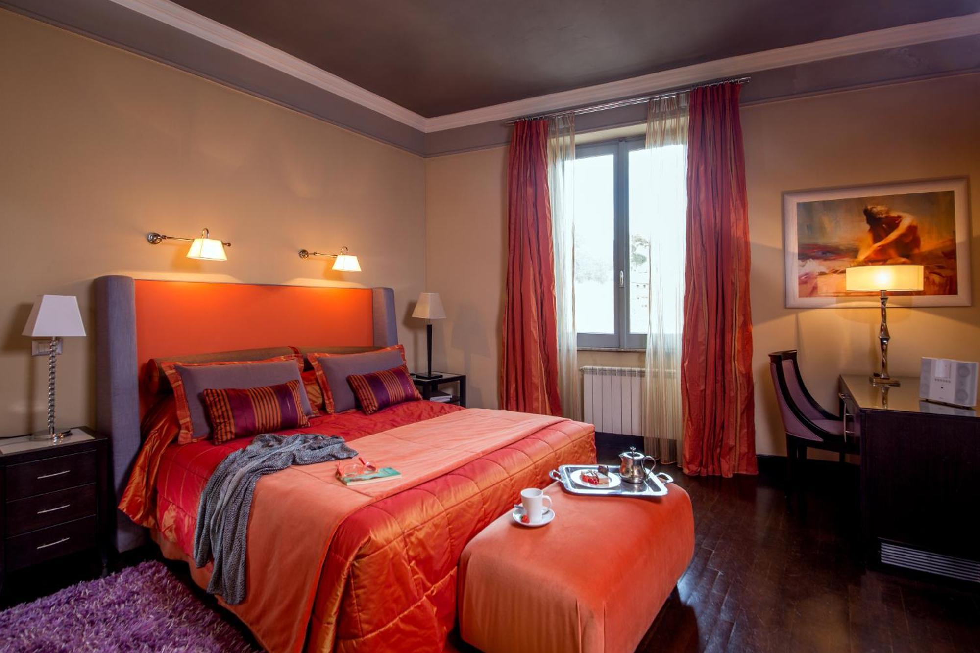 The Inn At The Spanish Steps Рим Екстер'єр фото
