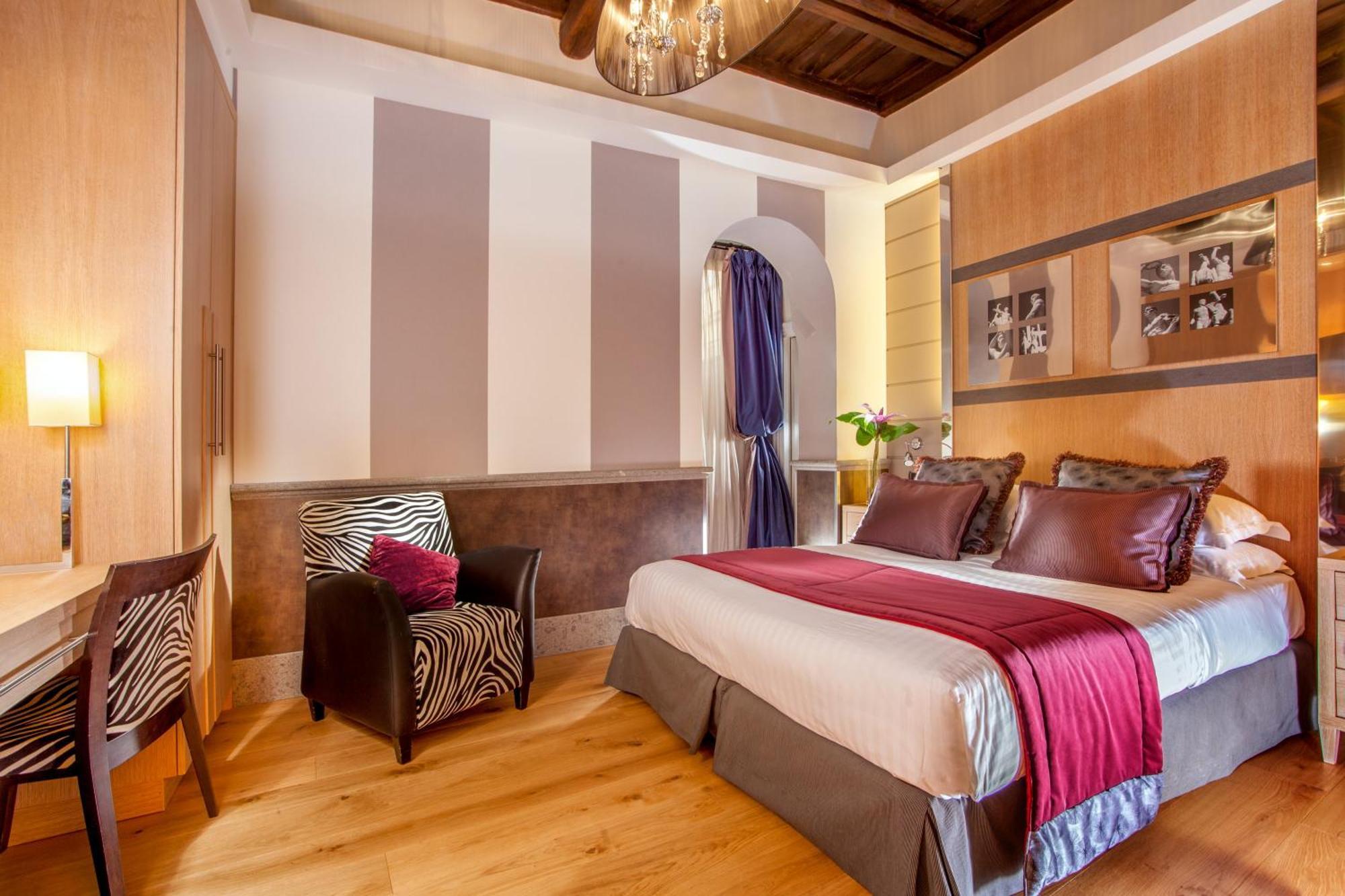 The Inn At The Spanish Steps Рим Екстер'єр фото